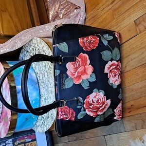 Kenneth Cole Reaction Floral Shoulder Bag.